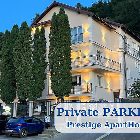 Prestige Aparthotel Braşov Extérieur photo