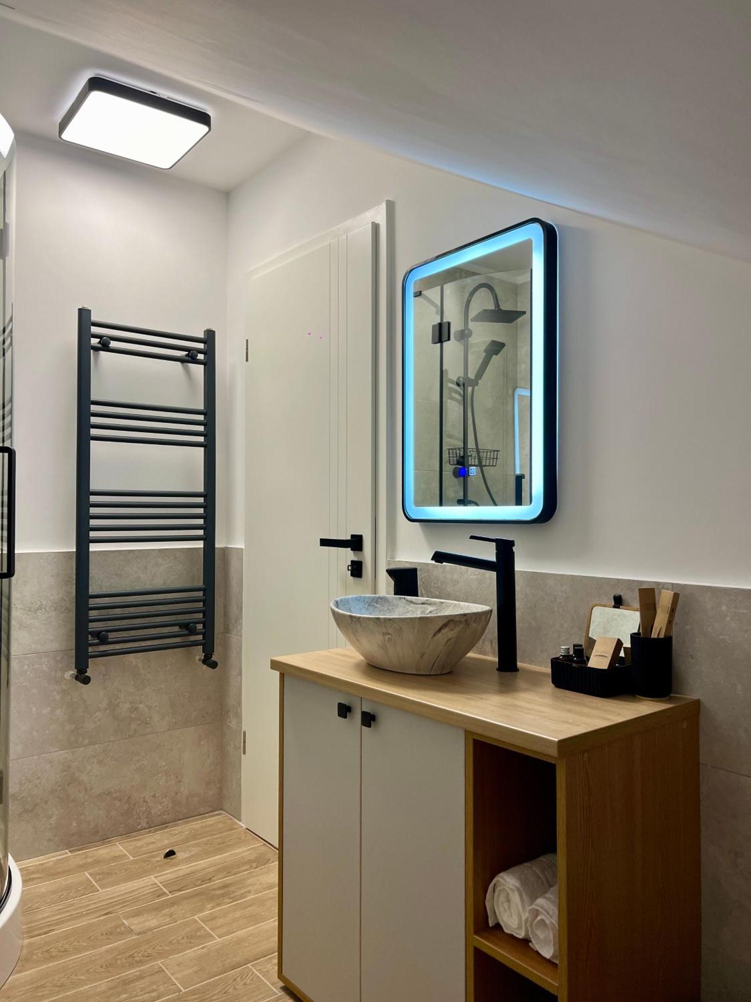 Prestige Aparthotel Braşov Extérieur photo