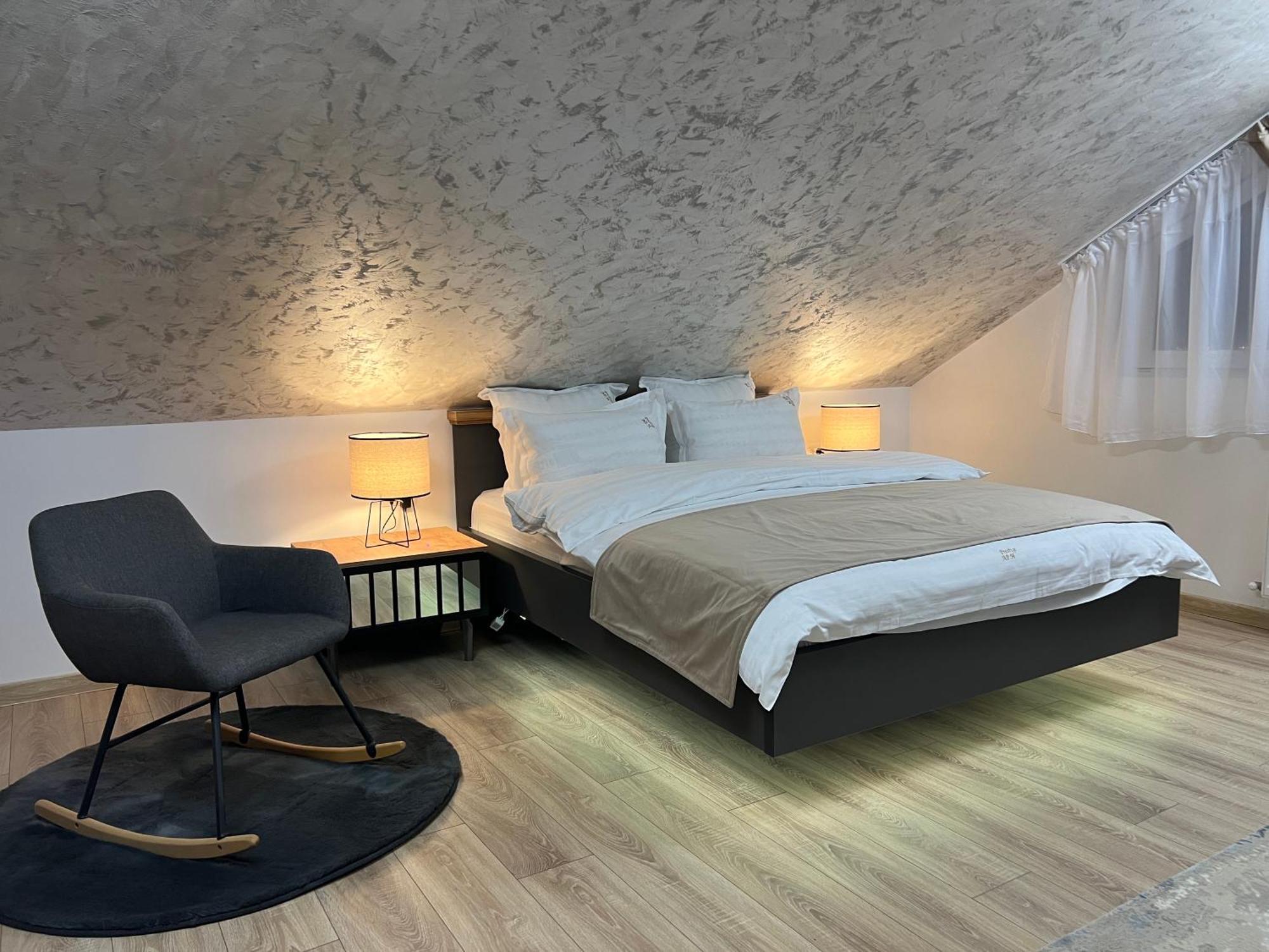 Prestige Aparthotel Braşov Extérieur photo