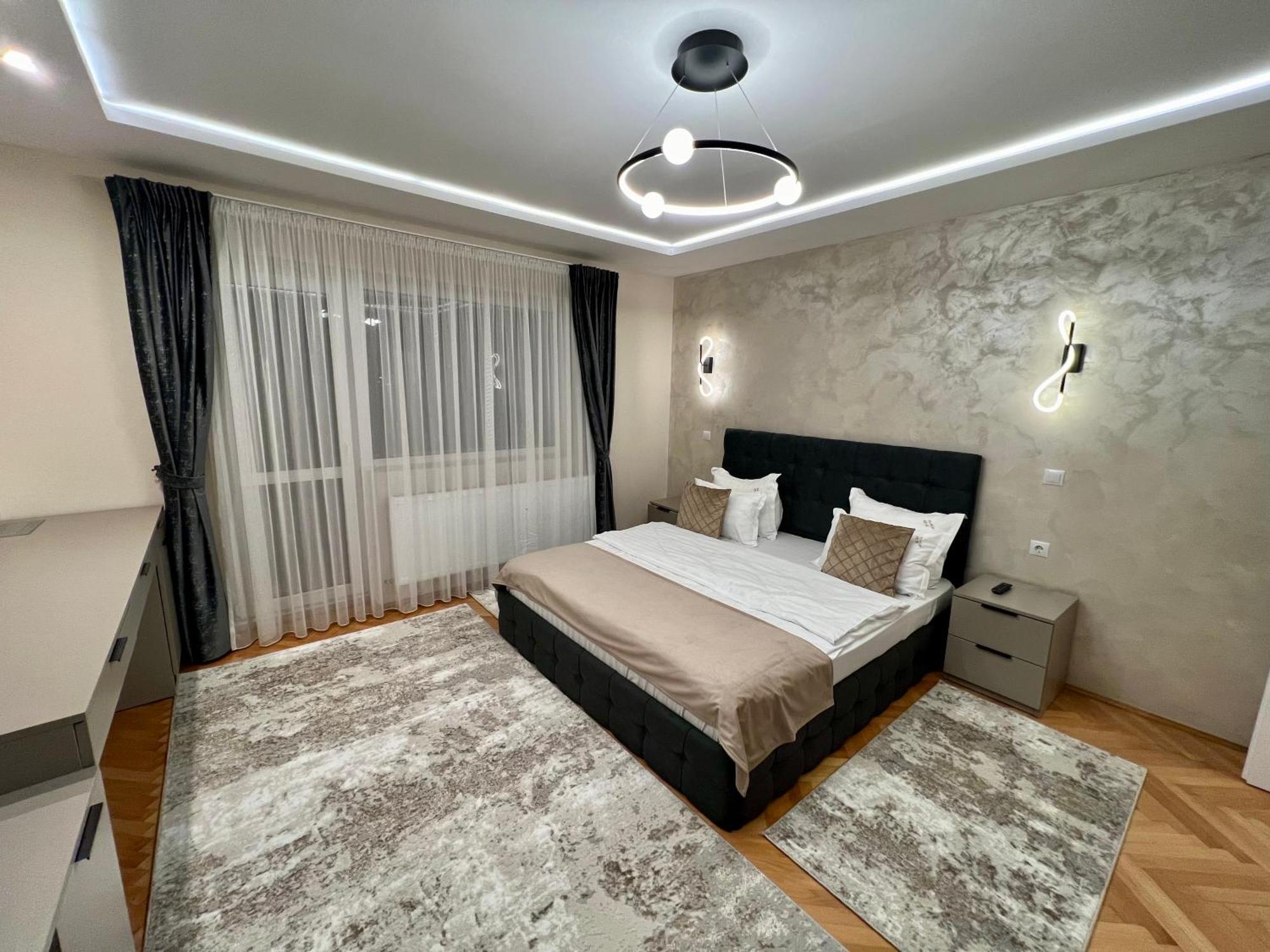 Prestige Aparthotel Braşov Extérieur photo